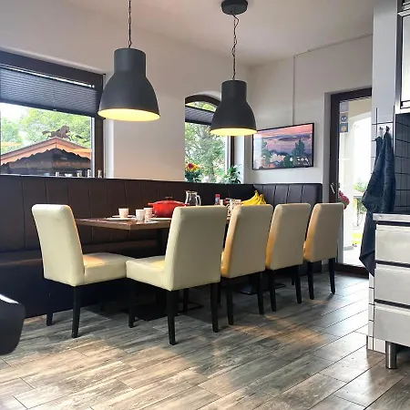Haus Bernhard Апартаменты *