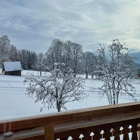 Haus Bernhard 公寓