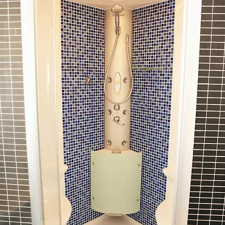 Haus Bernhard * 拉姆绍达赫斯坦